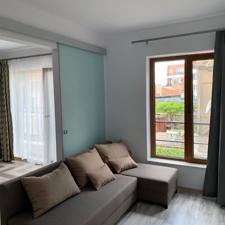 Kati Apartments Warna Exterior foto